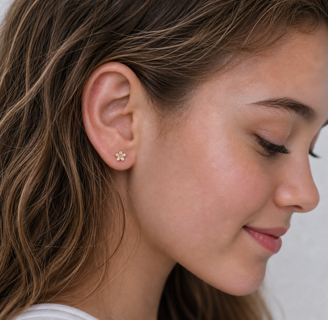Daisy stud earring and post in 24K pure gold, purepixxi children's earrings